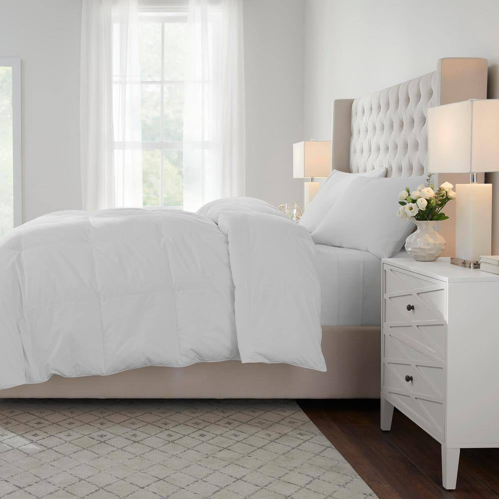 Light Weight White Twin down Comforter