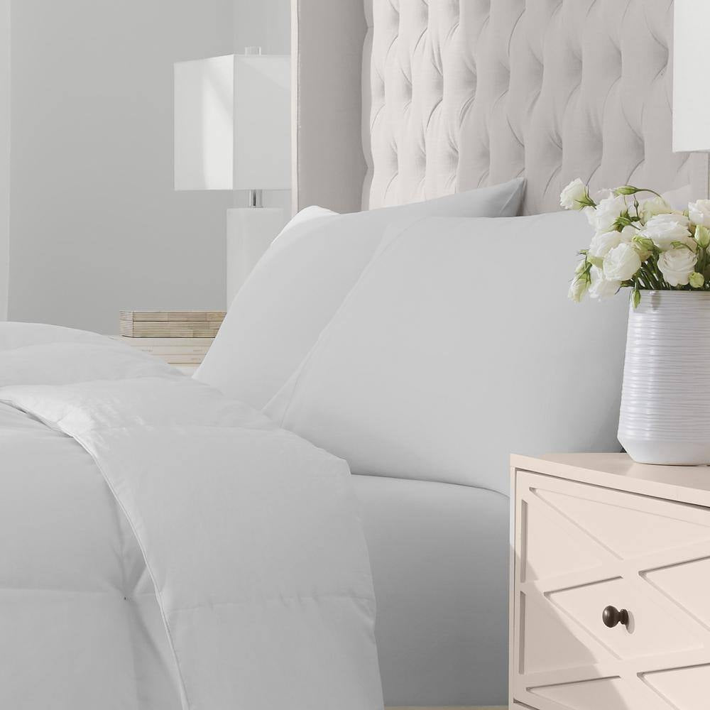 Light Weight White Twin down Comforter