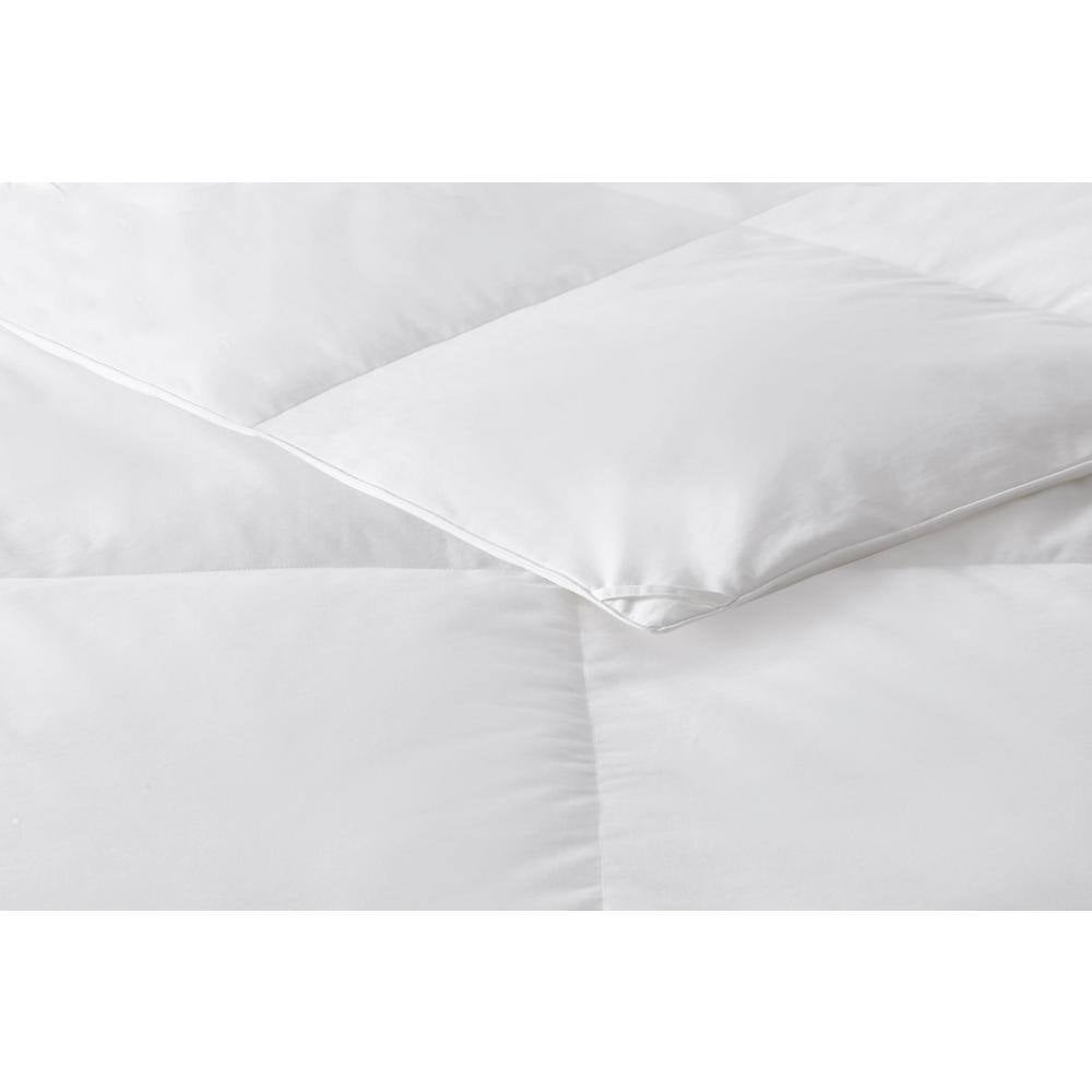 Light Weight White Twin down Comforter